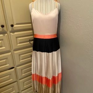 Banana Republic semi-formal dress in block-colors